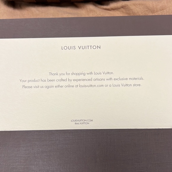 Authentic Louie Vuitton Thames GM Damier - Picture 11 of 16